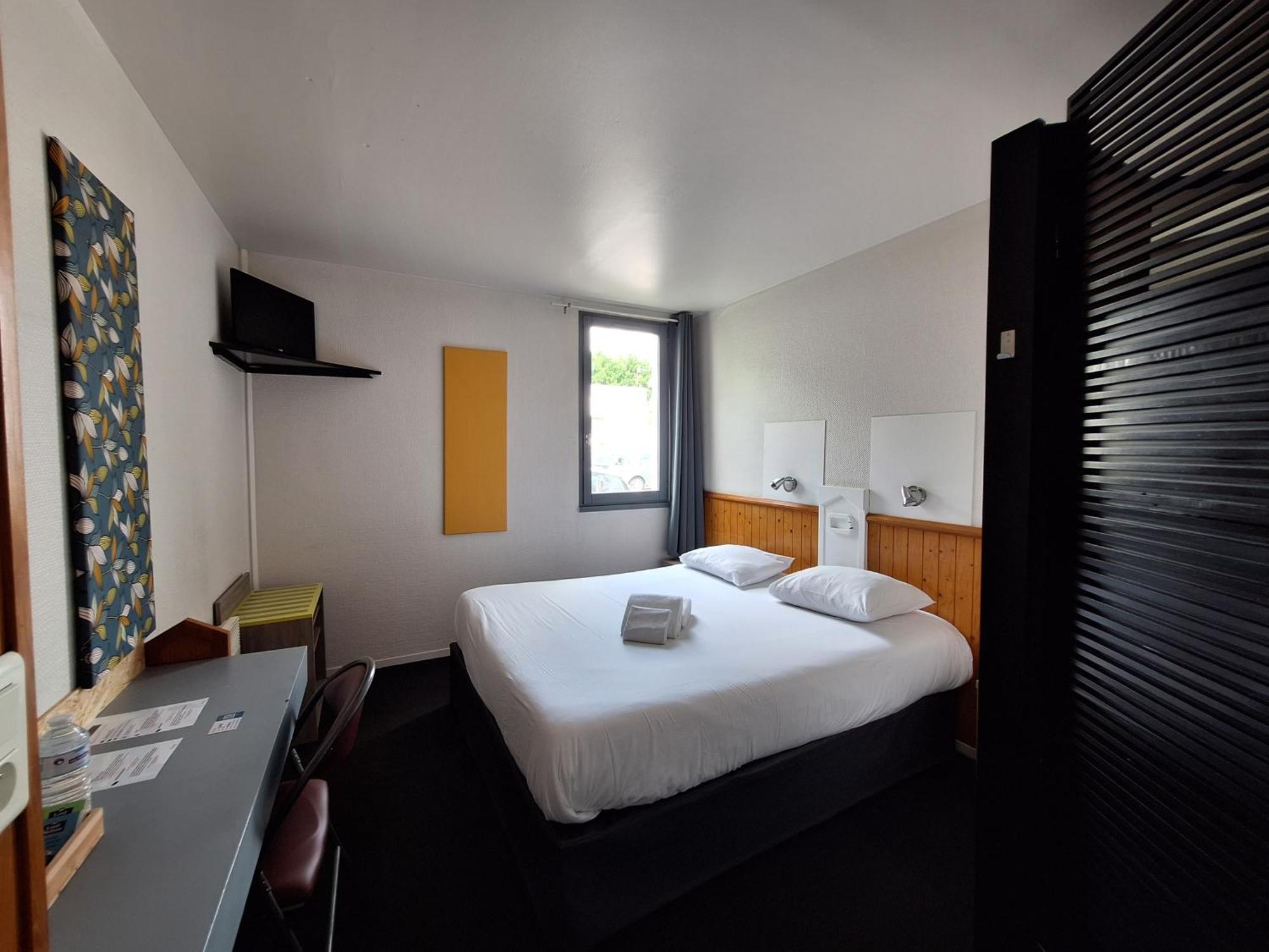 Escale Kennedy Hotel Merignac  Ngoại thất bức ảnh