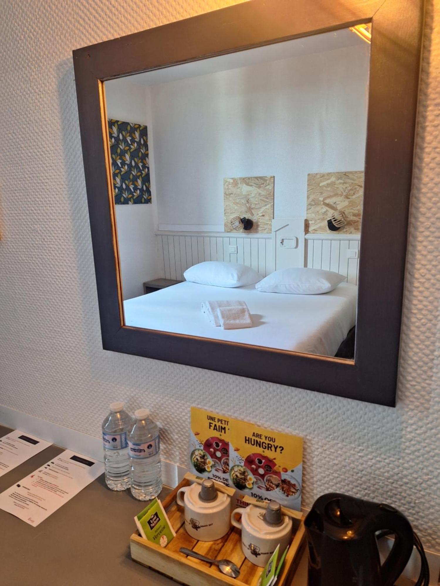 Escale Kennedy Hotel Merignac  Ngoại thất bức ảnh